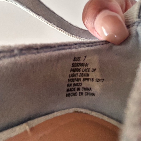 Super cute Gap flats size 7 - Picture 3 of 3